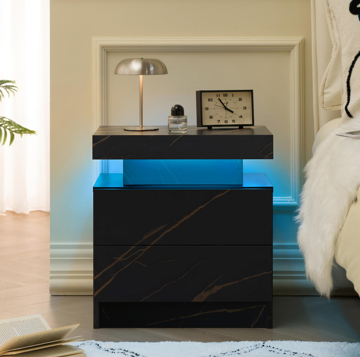 NACHTTISCH 50/53/36 cm cmschwarz/gold aus Holzwerkstoff mit LED-Beleuchtung und 2 Schubladen - Schwarz, Holzwerkstoff (53/36/50cm) - OKWISH