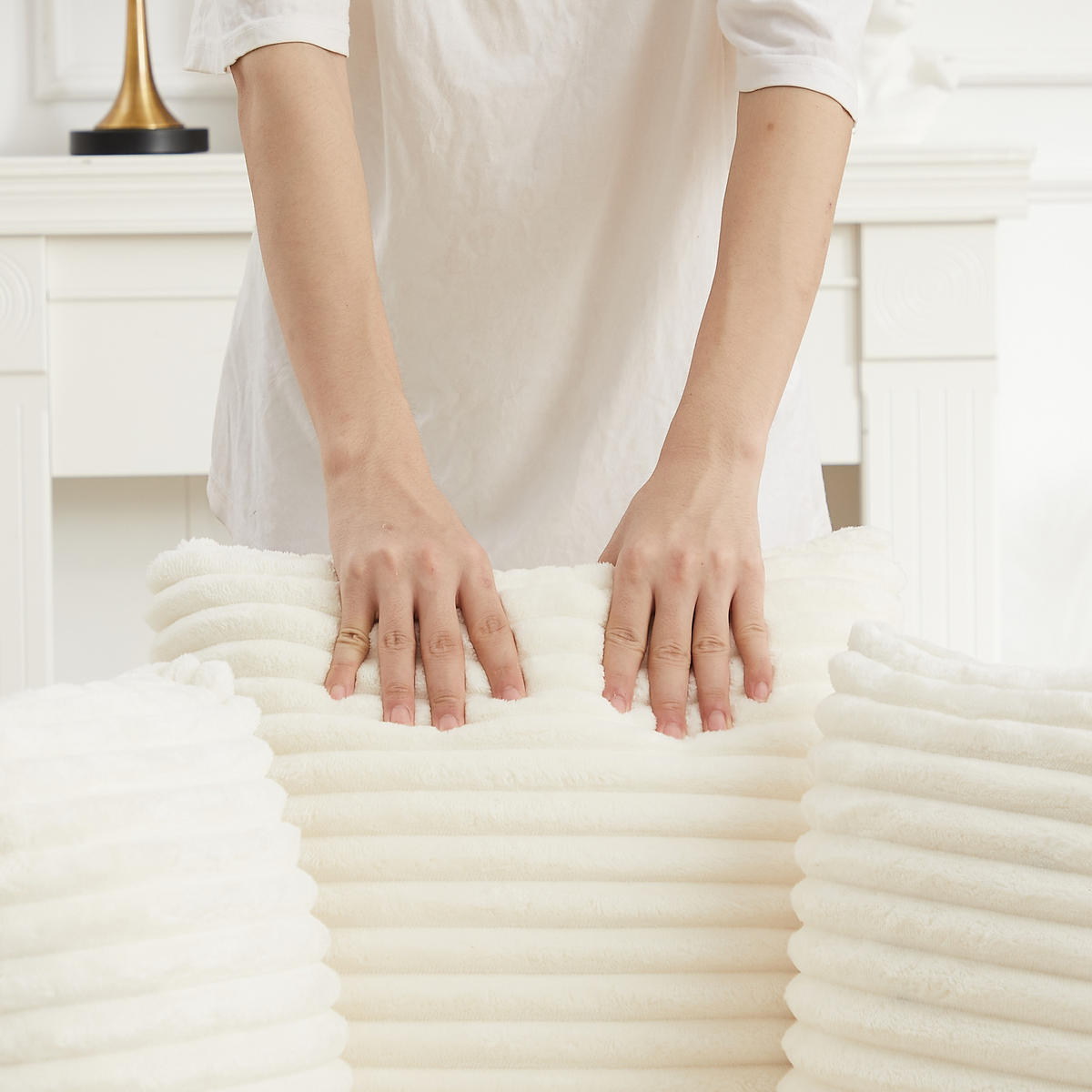 SESSEL DE-34516 minimalistisch mit 3 Kissen Beige - Beige, Textil (110/82/110cm) - ComfortXL