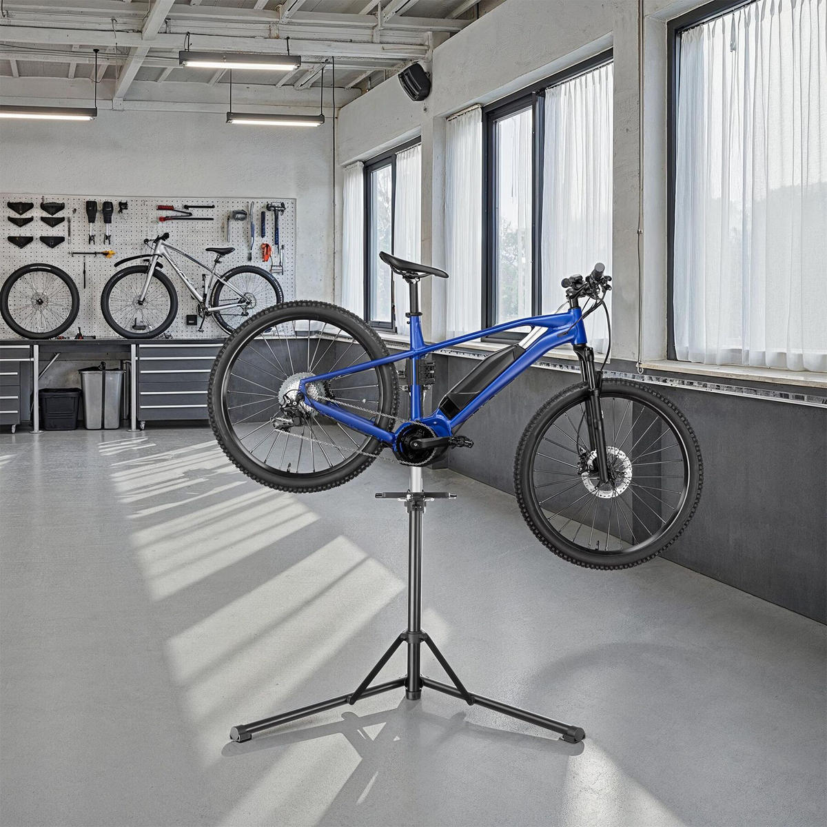 FAHRRADMONTAGESTÄNDER Jan,inklusive Vorderrad-Stabilisator,grau/schwarz - Schwarz/Grau, Textil (81/169cm) - tectake