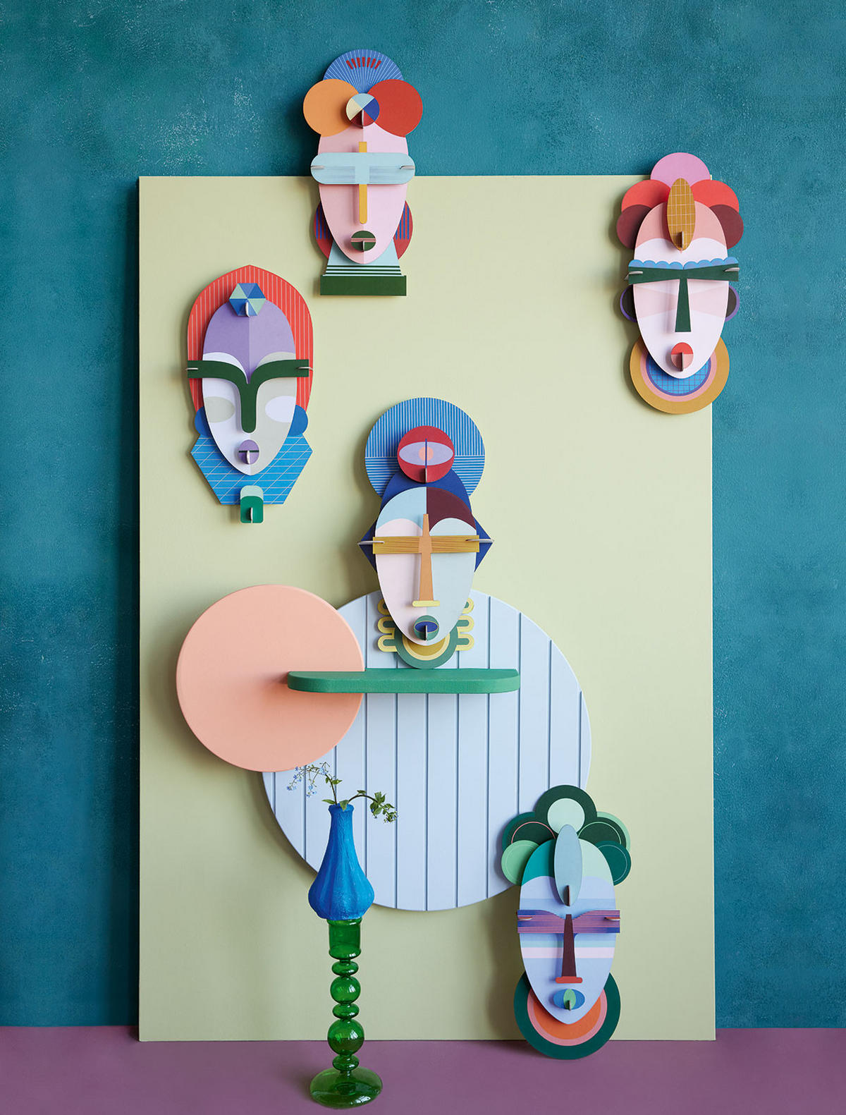 WANDDEKO Abstrakte Maske 4.7/37.1 cm - Multicolor, Wellpappe (4.7/37.1/18cm) - Studio Roof