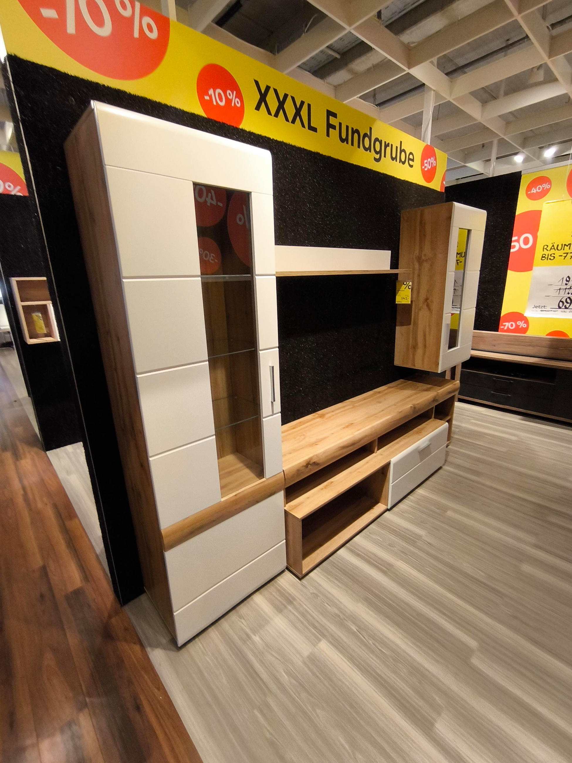 Wohnwand Lyon - Xora