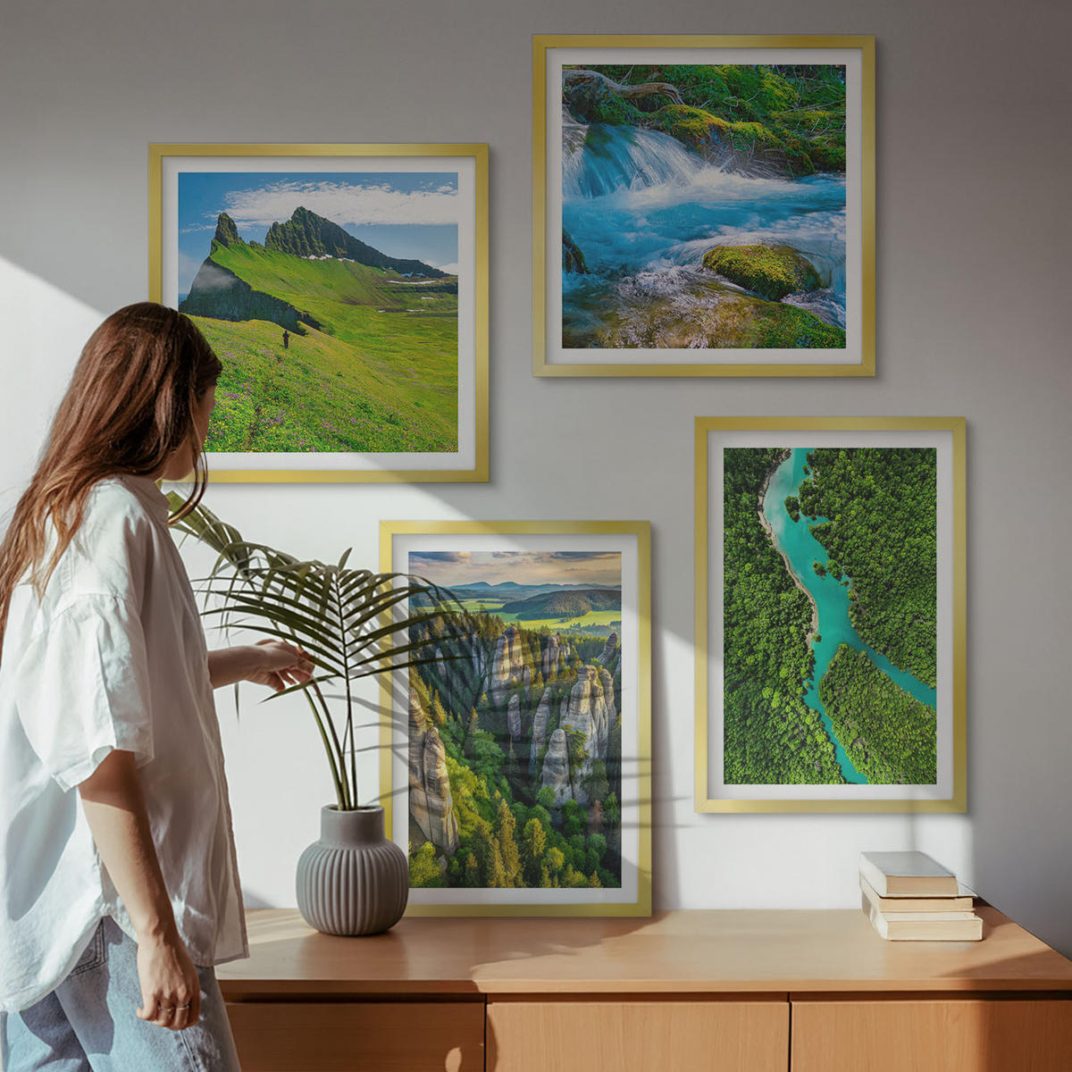 BILDER SET 4er Set - 50x50 cm & 40x60 cm Goldrahmen - Grüne Berge, Flussfelsen - Goldfarben, Kunststoff (50/50cm) - TULUP
