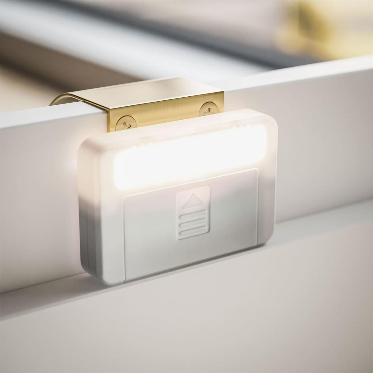 NACHTTISCH ALDO mit LED-Beleuchtung weiß - Weiß, Holzwerkstoff (38/46/33cm) - Lookway