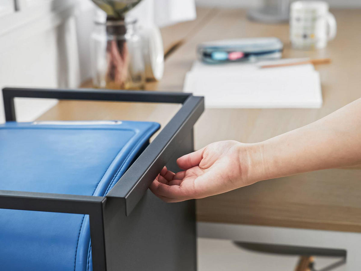 AUFBEWAHRUNGSWAGEN Tower schwarz 42/85/32 cm - Schwarz, Metall (42/85/32cm) - Yamazaki