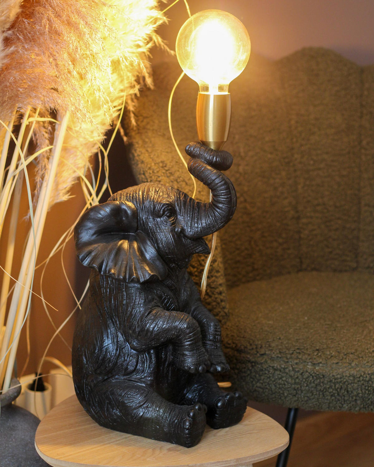 TISCHLAMPE Elefant Schwarz Fortuna - Messingfarben/Schwarz, Kunststoff (24/15/37cm) - Beliani