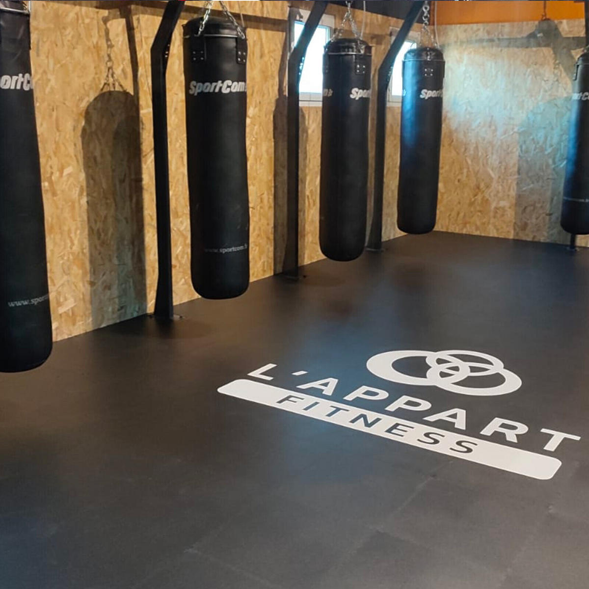 PVC-FLIESEN für Garage, Werkstatt, Sporthalle - Schwarz - Los von 1 m² - Schwarz, Kunststoff (50/50/1.1cm) - MOSAIK FLOOR