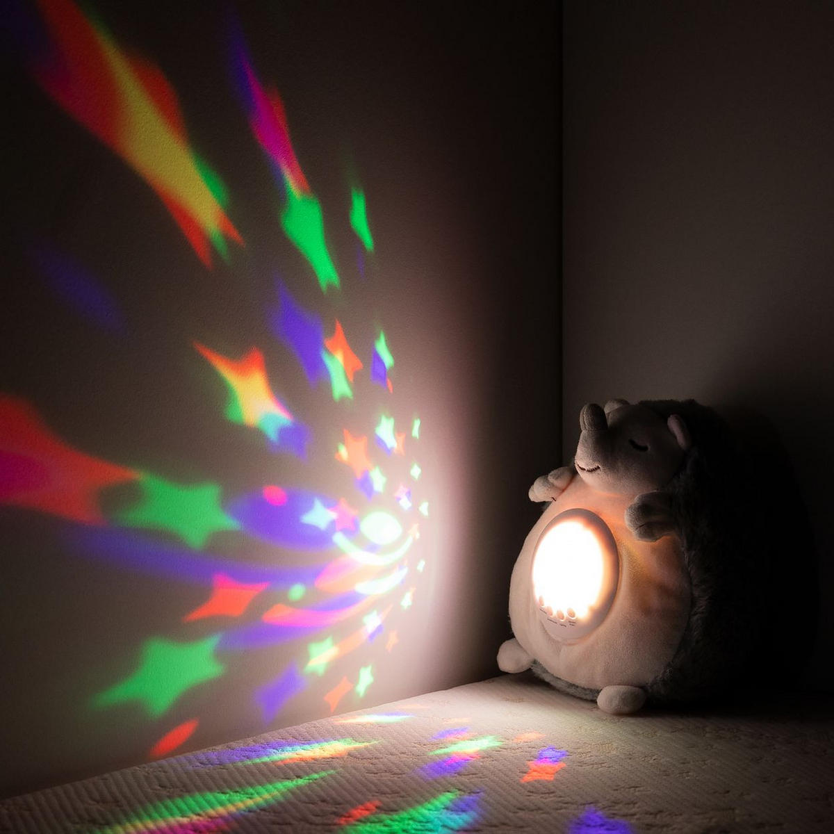 MUSIKSPIELZEUG Spieluhr-Plüschtier PIL0251 grau 100% Polyester, LED-Projektor, Licht, Lautstärke, Lernspielzeug - Grau, Textil (17/20/15cm) - Chipolino