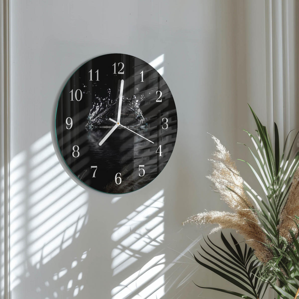 WANDUHR fi30 cm - Wasser - Schwarz, Glas (30/30/0.4cm) - TULUP