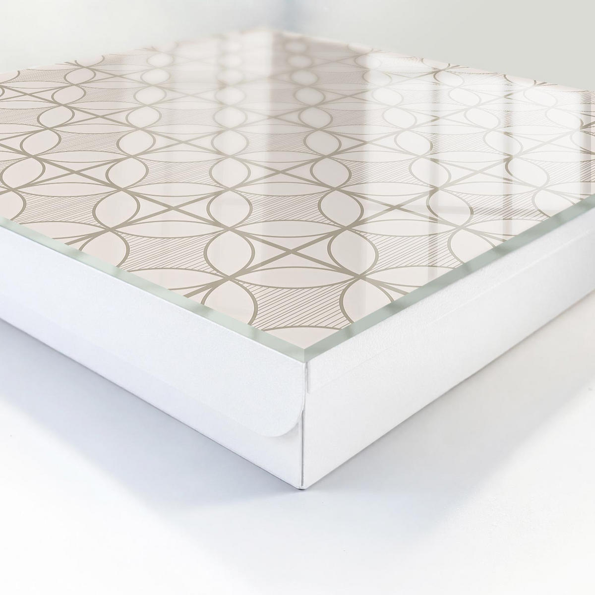 SCHLÜSSELBOX Weiß 30x30 cm – Türöffnung nach rechts - Elegante Geometrie - Beige, Metall (30/30/5cm) - TULUP