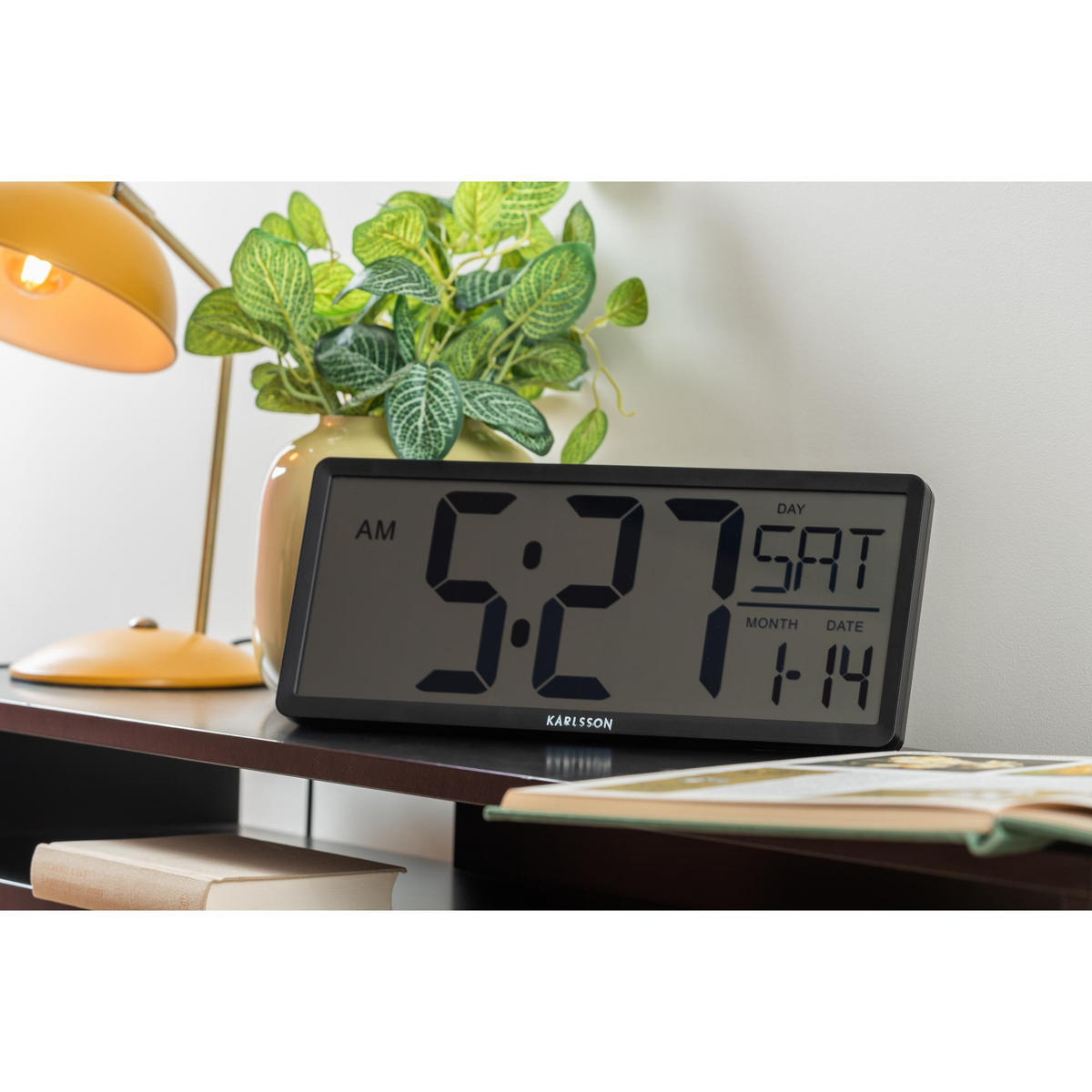 WANDUHR Retro LCD Schwarz 34.8/2.7/14.8 cm - Schwarz, Kunststoff (2.7/14.8/34.8cm) - Karlsson