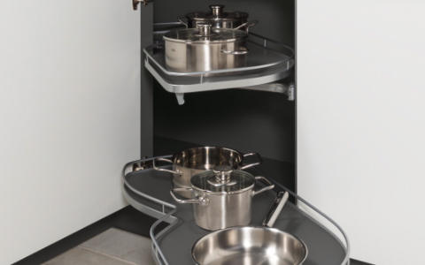 Küchenkarussell, Eckschrank in der Küche, Dieter Knoll, 