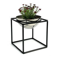 BLUMENHOCKER Metall Schwarz/Silber 15/15/20 cm - Schwarz, Metall (15/20/15cm) - DanDiBo