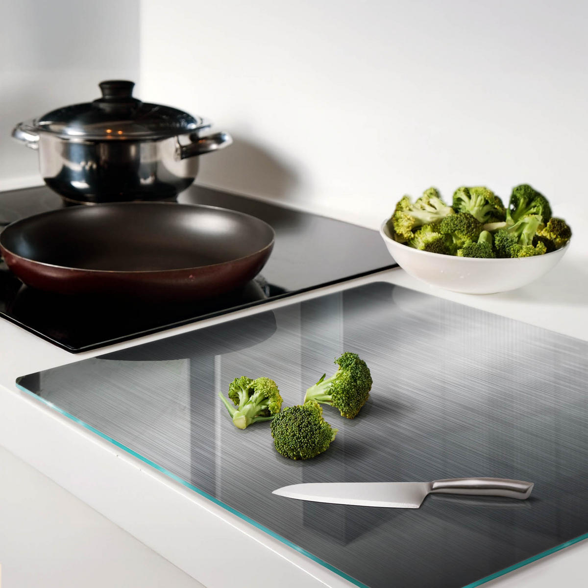 GLASPLATTE 60x52 cm Metallhintergrund - Hellgrau/Weiß, Glas (60/0.4/52cm) - TULUP