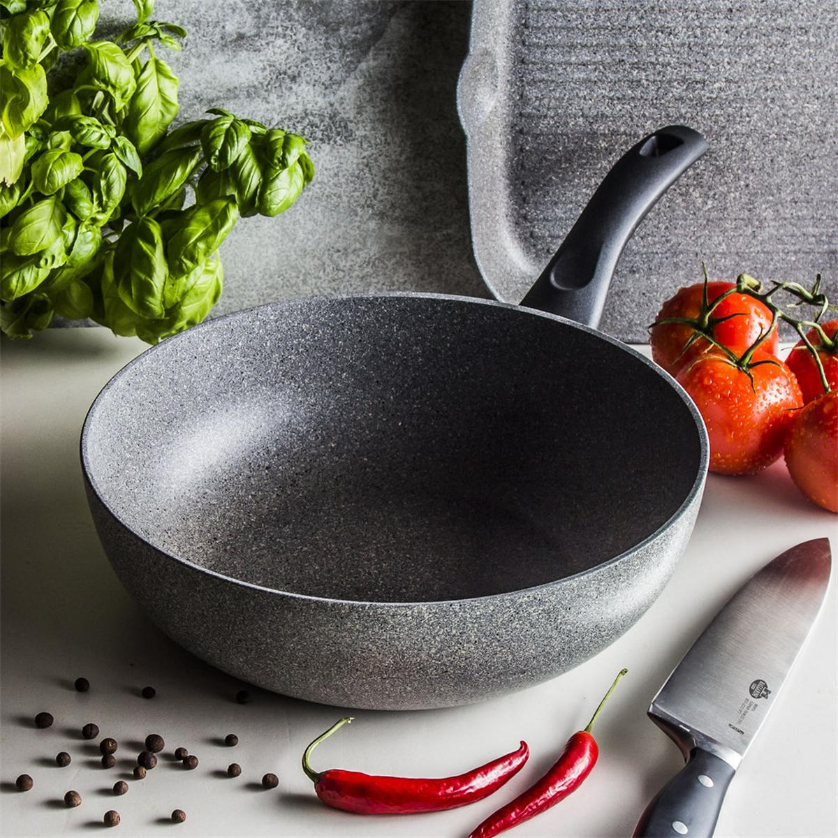 WOK Grau 28/28/10 cm FERG9V028U - Grau, Metall (28cm) - Ballarini