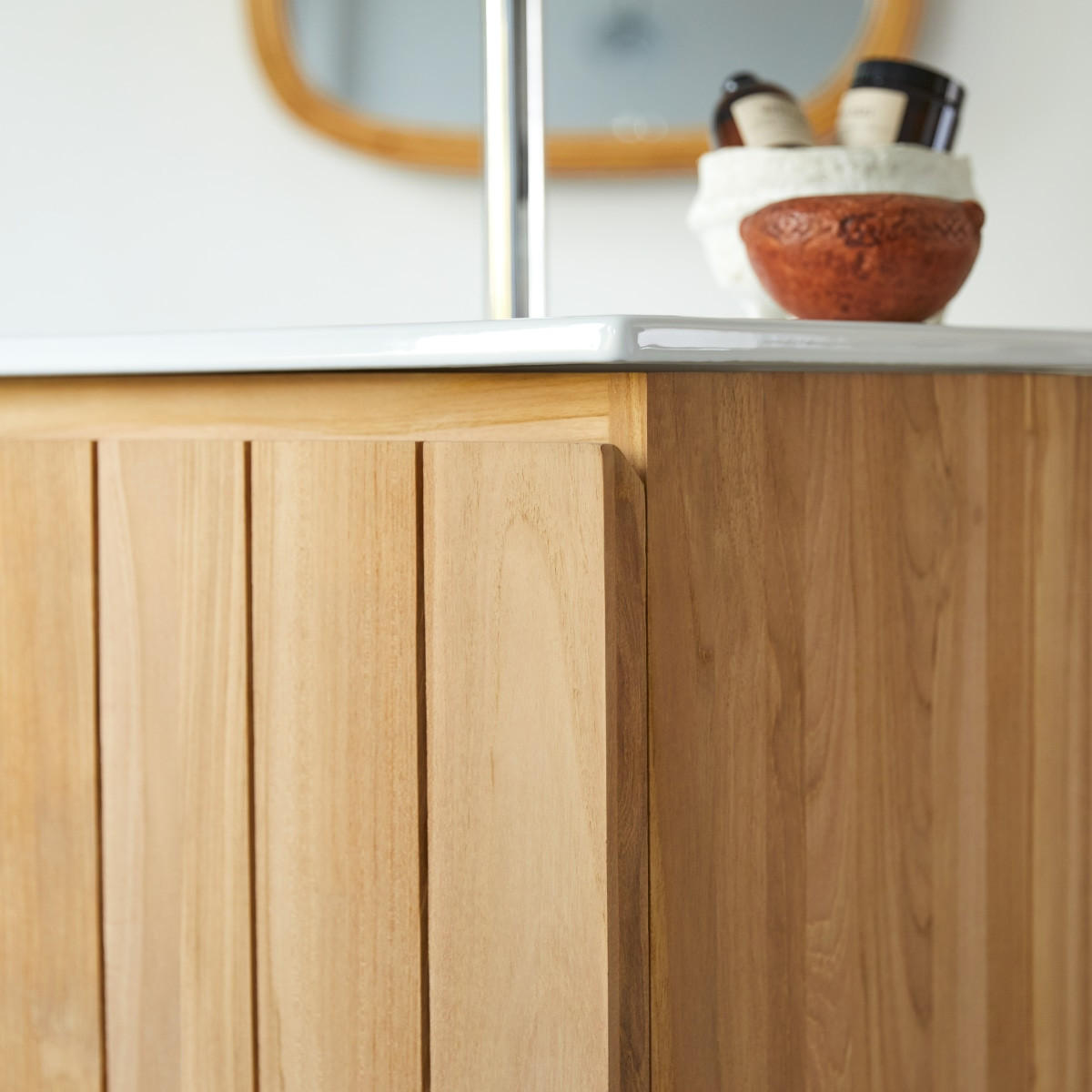 BADEZIMMERMÖBEL Jill Natur aus Teak - Naturfarben, Holz (82/90/47cm) - Tikamoon