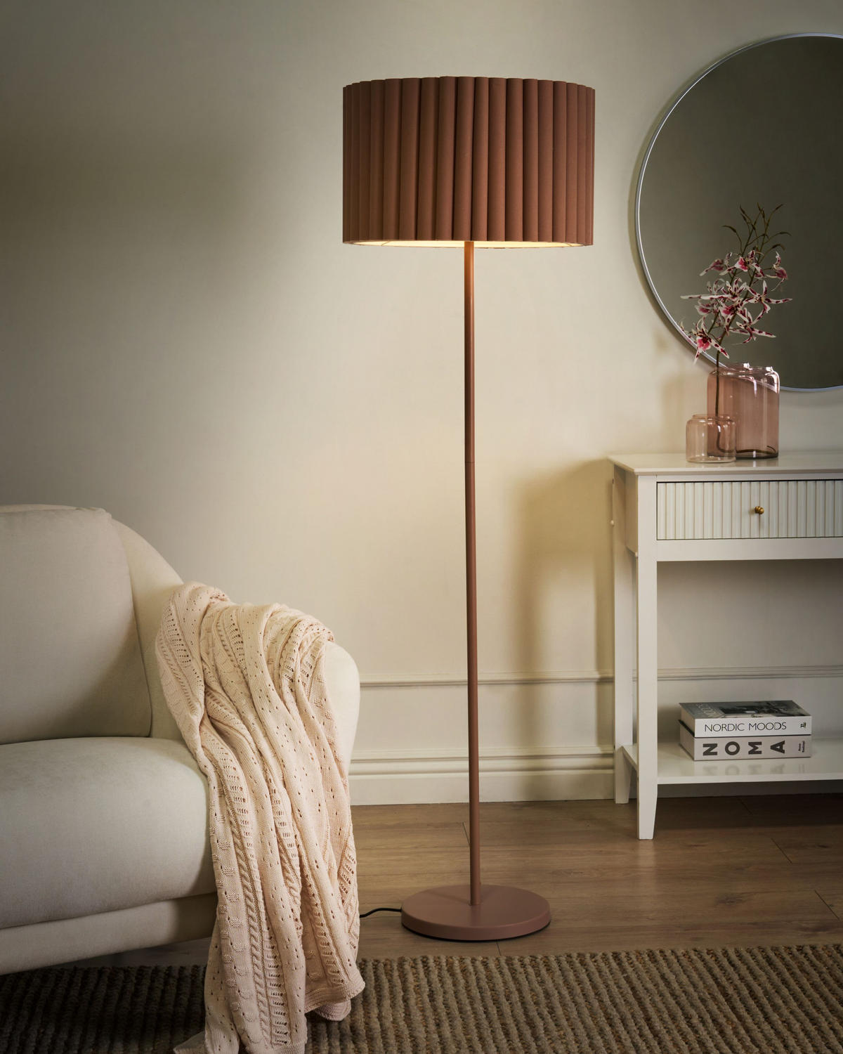 STEHLAMPE Hellbraun Lourens - Braun, Metall (47/47/155cm) - Beliani