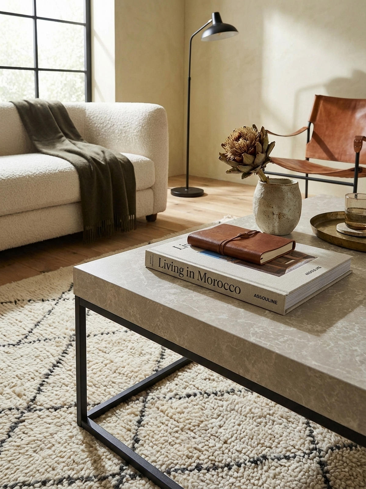 COUCHTISCH in Stein-Optik mit Metallbeinen, Modernes Design, Rechteckig, Groß, Beige 120x60x38 cm - Beige/Schwarz, Holzwerkstoff/Metall (60/120/38cm) - KADIMA DESIGN