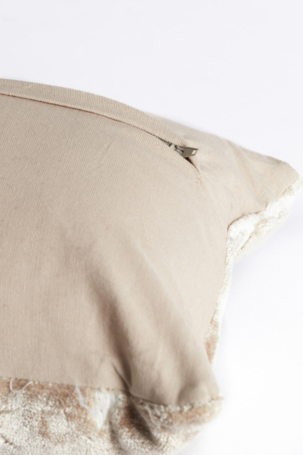 DEKOKISSEN Huslia Braun 60/30/10 cm - Braun, Textil (30/60cm) - Light & Living