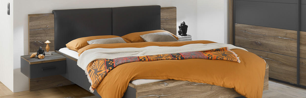 Schlafzimmer Bett Holz