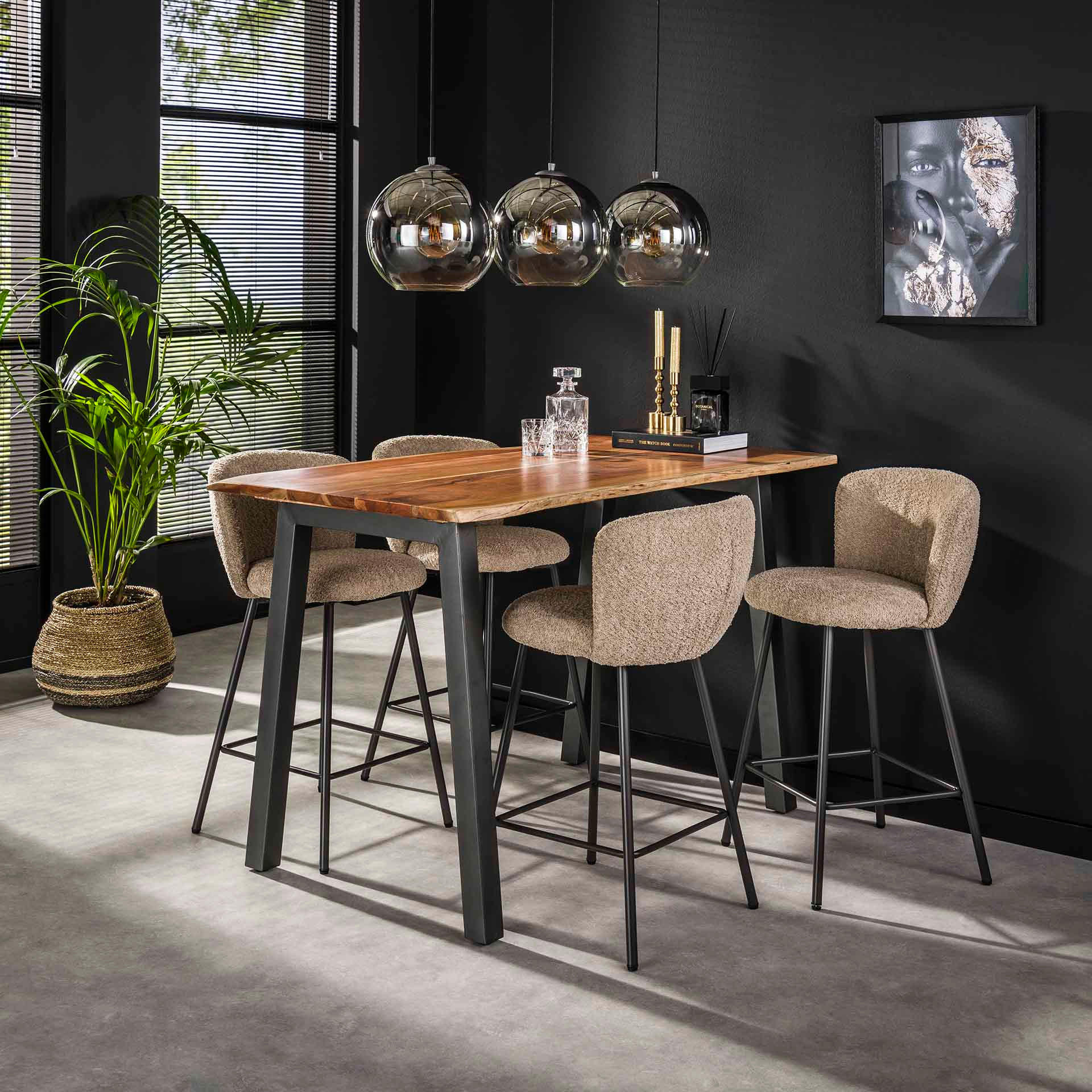BARTISCH Edge Braun 80/147/ 92 cm - Braun, Holz (147/92/80cm) - Hoyz Collection