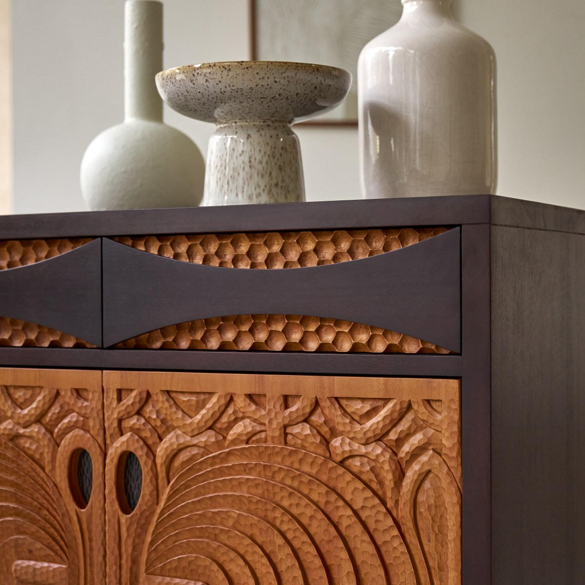 SIDEBOARD Frida Braun aus Mahagoni - Braun, Holz (93/80/52cm) - Tikamoon