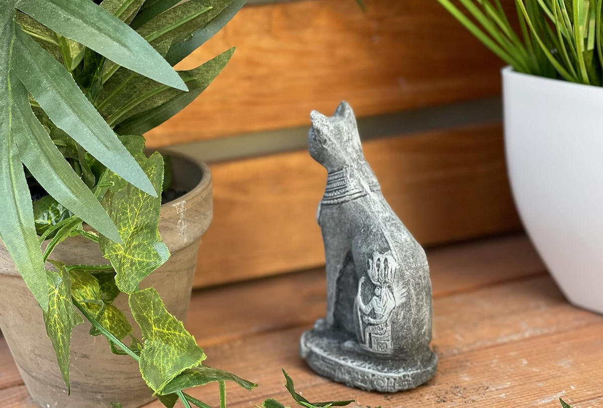 STEINFIGUR kleine Katze Bastet Göttin frostfest Steinguss - Grau, Stein (4/12/6cm) - stoneandstyle