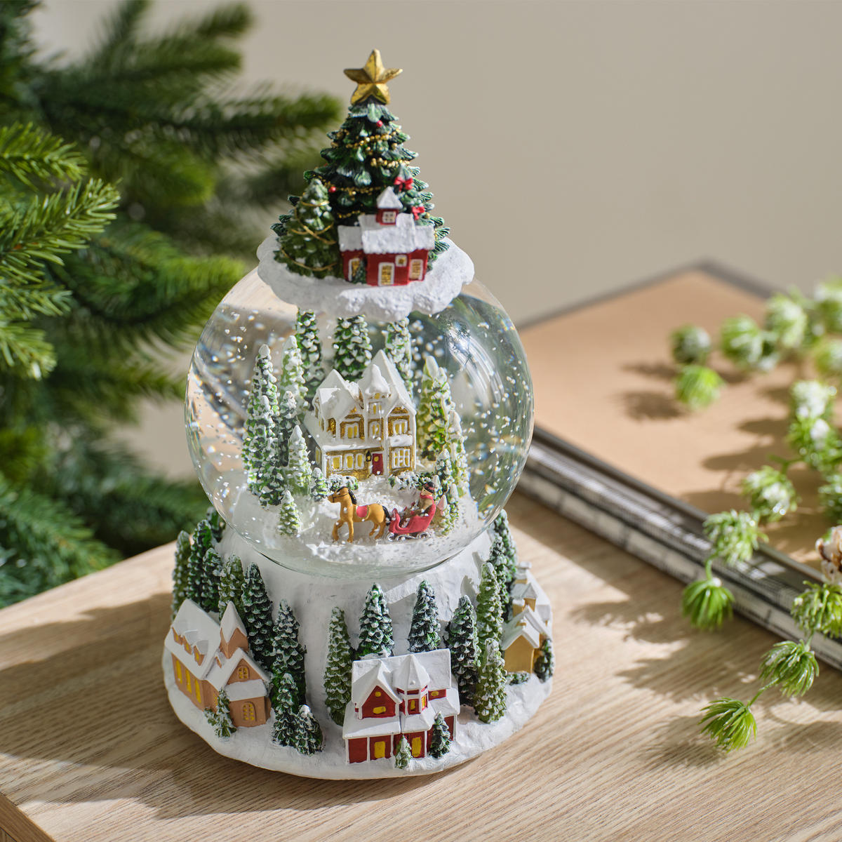 SCHNEEBALL Mit Spieluhr Jollyville - Grün, Glas (14/23.5/14.5cm) - home&you