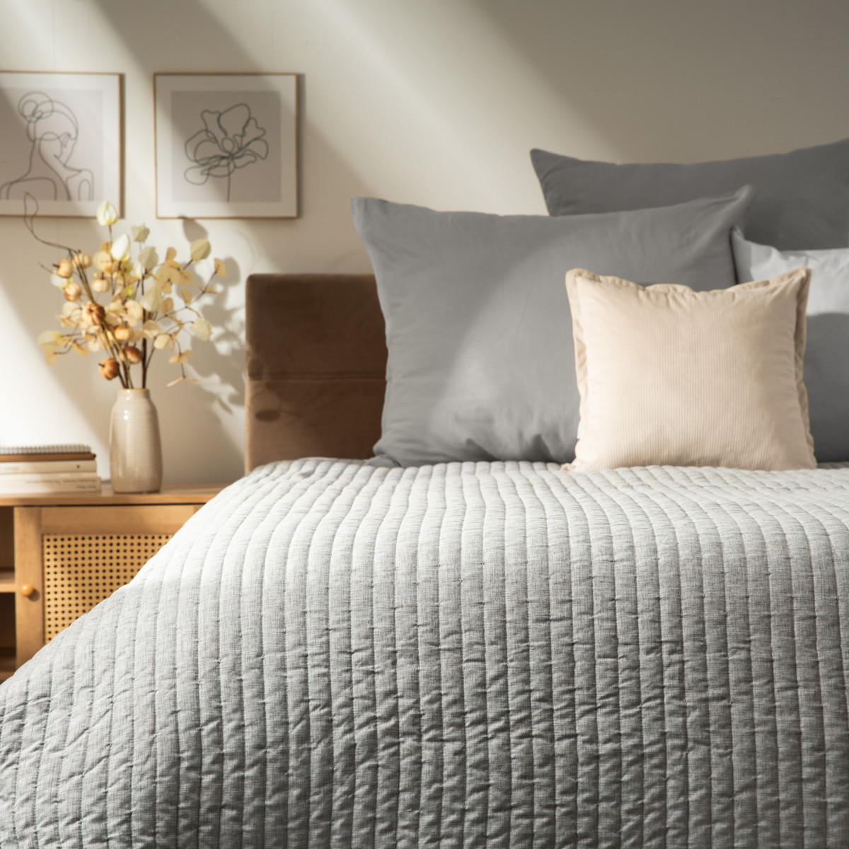 TAGESDECKE Bristles grau 200/220 cm - Grau, Textil (200/220cm) - Homla
