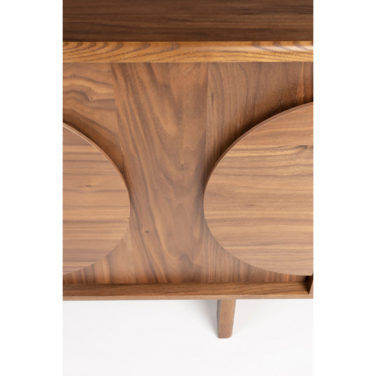 SIDEBOARD Groove mit 3 Türen Walnussholz - Braun, Holzwerkstoff (120/58/40cm) - Zuiver