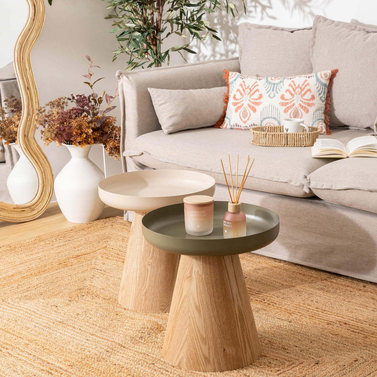COUCHTISCH mit einem Bein Hercyna Grün 40/40/41,8 cm - Grün, Metall (40/40/41.8cm) - Atmosphera Createur d´interieur