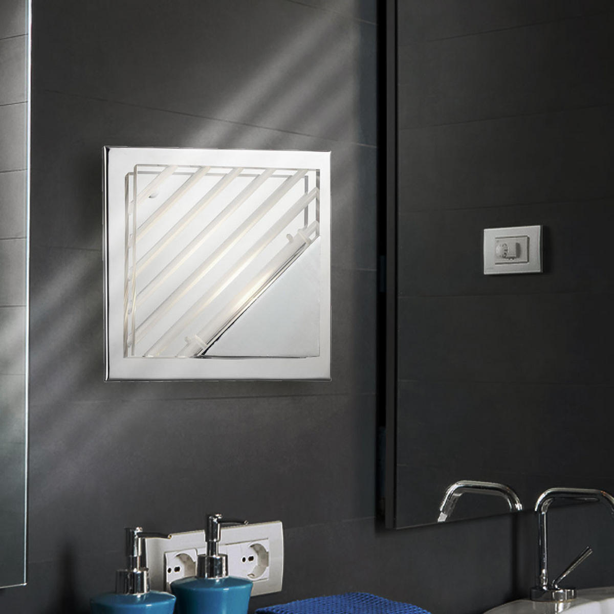 LED WANDLEUCHTE MIA Chrom Silber Aluminium - Silberfarben, Metall (15/6.5/15cm) - Esto