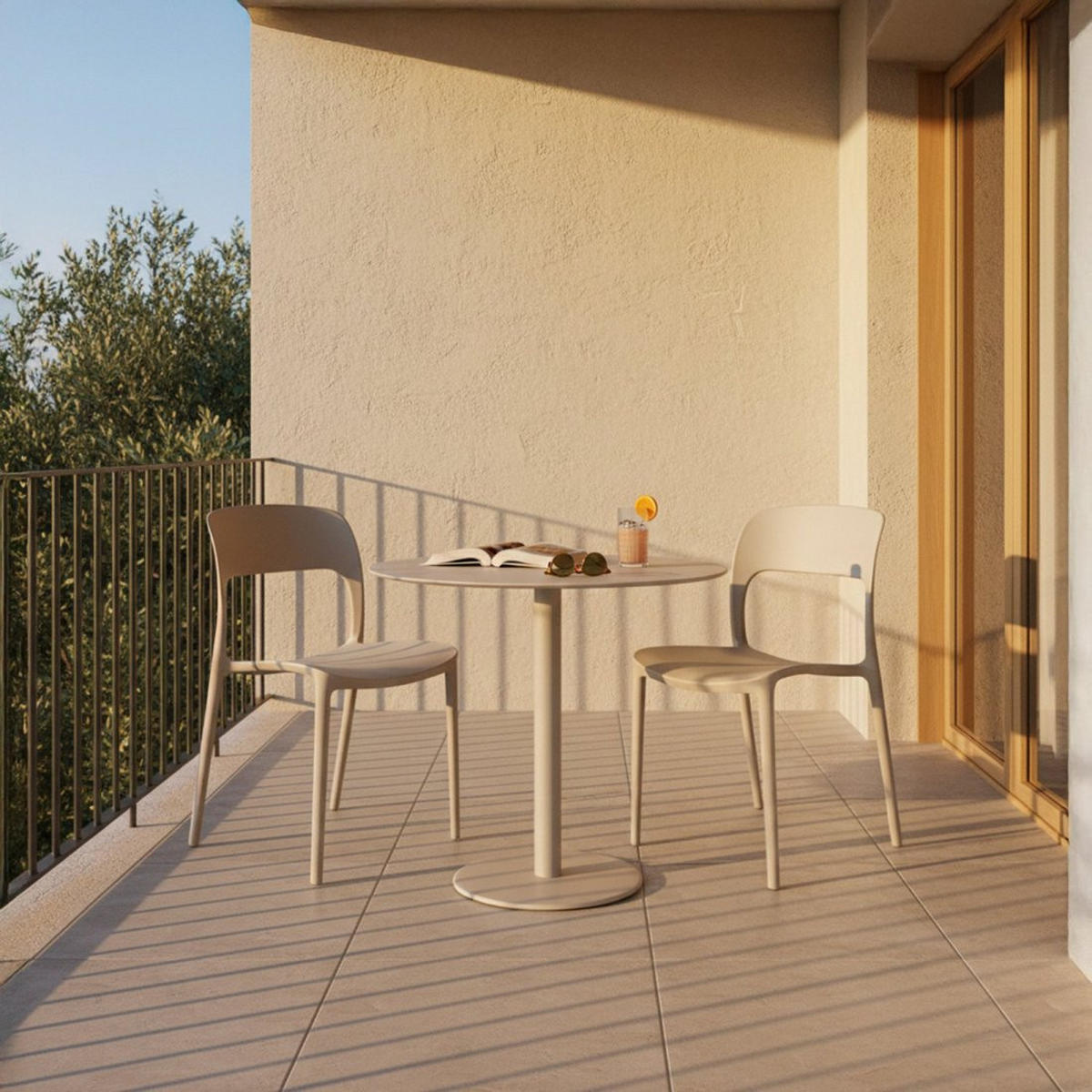 GARTEN-SET mit Tisch und 2 stapelbaren Stühlen in Beige Klint - Beige, Metall - Klast Home