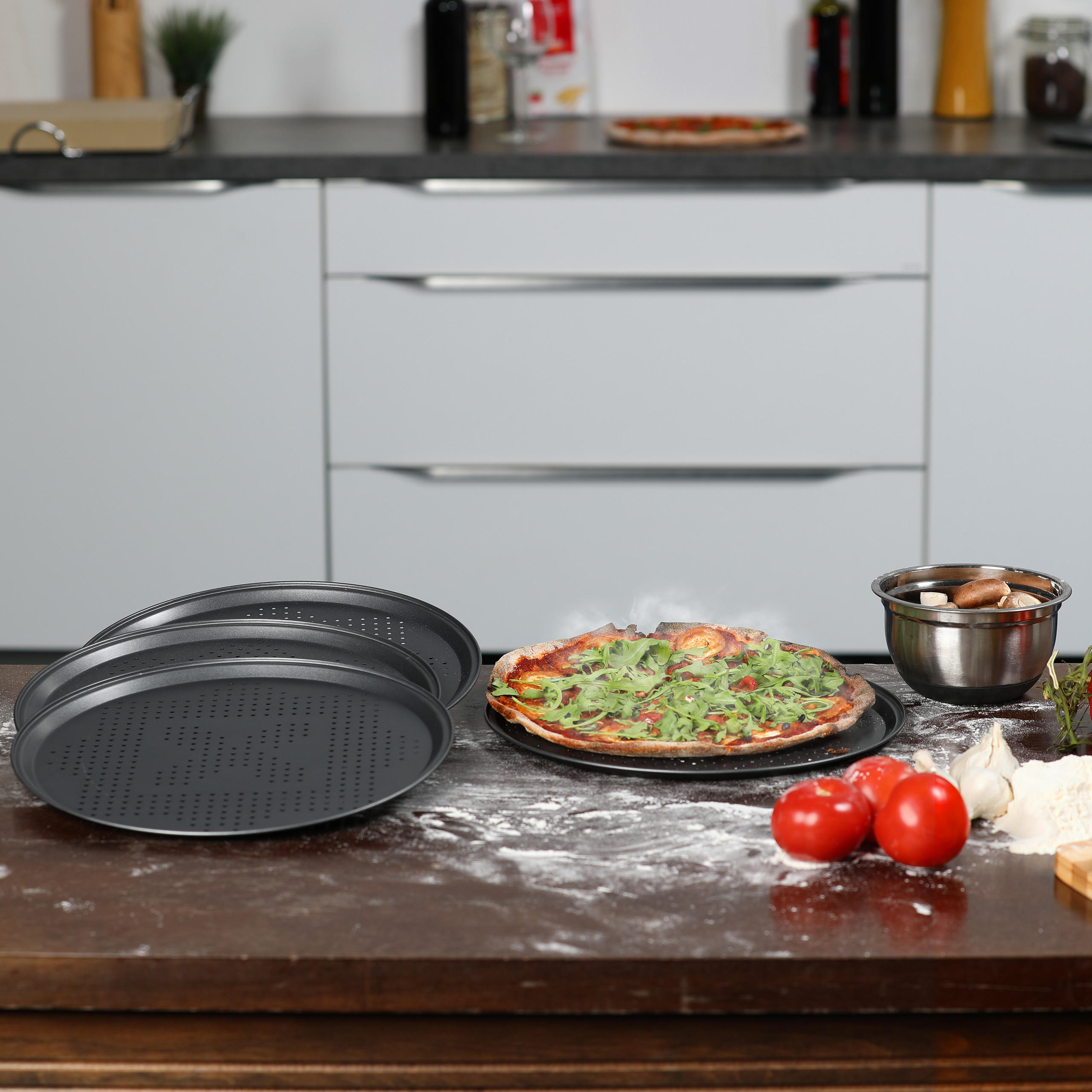 PIZZABLECHE Set - Anthrazit, Metall (32/1.3/32cm) - Relaxdays