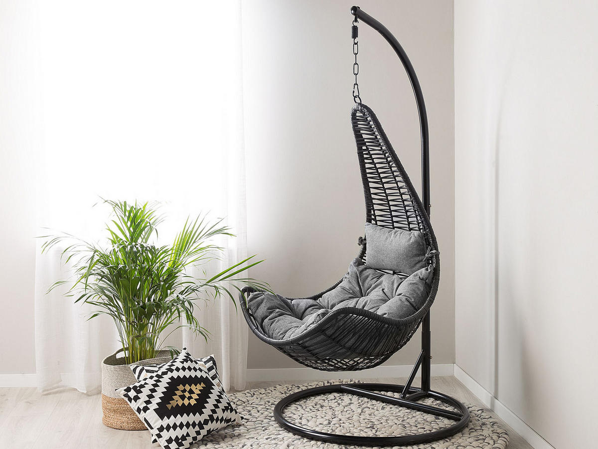 HÄNGESESSEL PE Rattan schwarz Atri II - Schwarz, Kunststoff (83/120/80cm) - Beliani