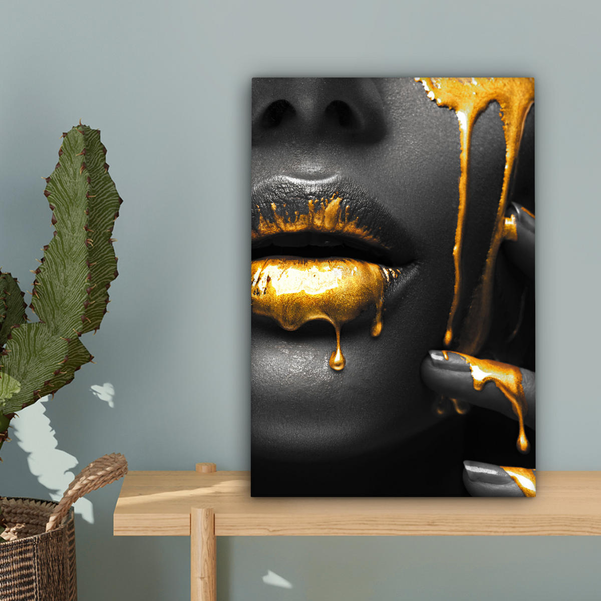 LEINWANDBILD Frau - Schwarz - Gold - Gesicht - Lippen Deko Wohnzimmer 20x30 cm - Goldfarben, Textil (20/30cm) - MuchoWow