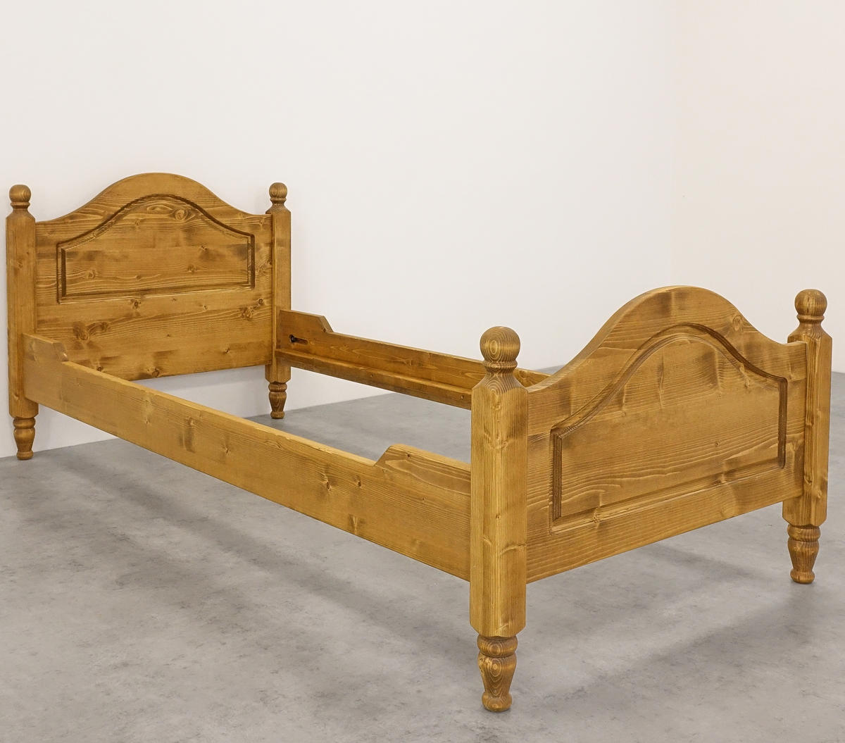 BETT aus Massivholz CHARLOTTE - Hellbraun, Holz (90/200cm) - Seart