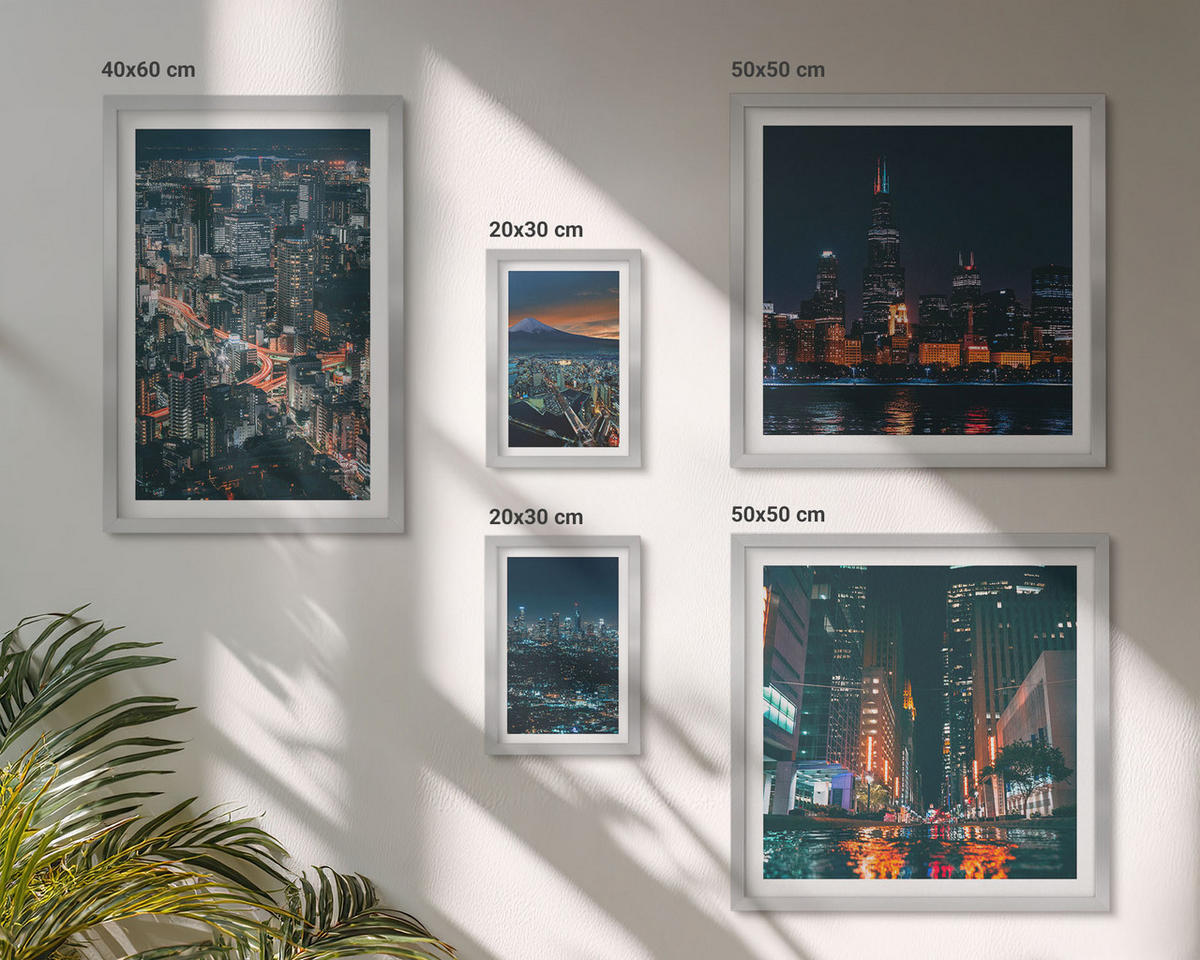 BILDER SET 5er Set - 50x50 cm & 20x30 cm & 40x60 cm Silberner Rahmen - Bergpanorama der Stadt bei Nacht - Silberfarben, Kunststoff (40/60cm) - TULUP