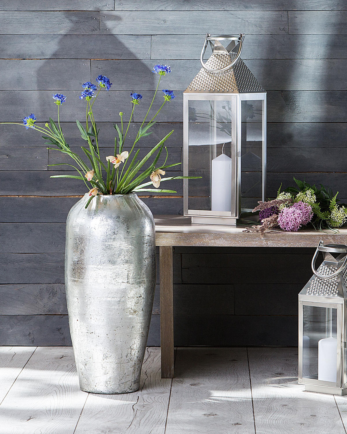 DEKOVASE Terrakotta silber Lorca - Silberfarben, Stein (48cm) - Beliani