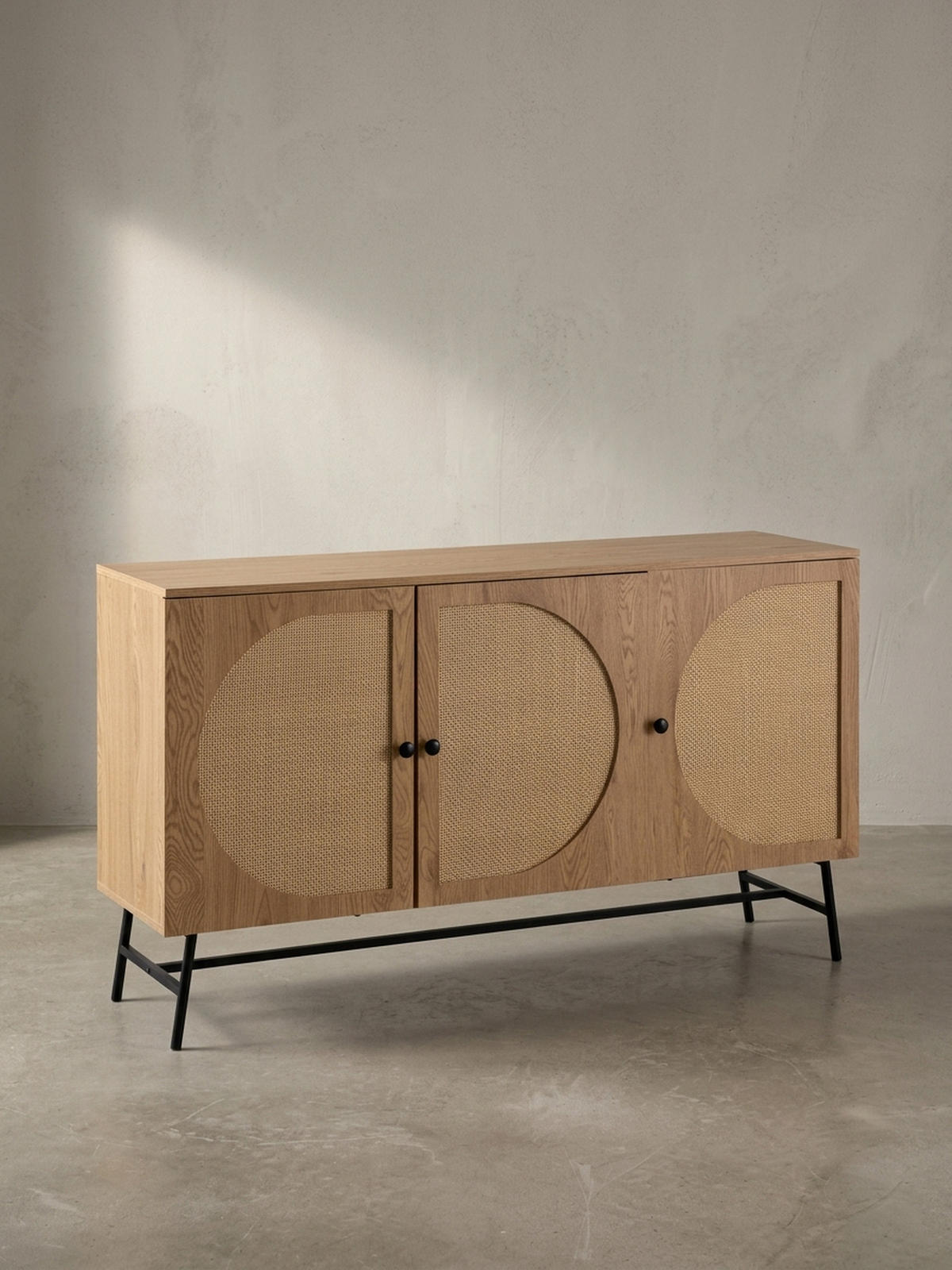 SIDEBOARD – Eiche-Dekor/Rattan, 140x80x39 cm, 3 Türen, hoch - Schwarz/Braun, Holzwerkstoff/Metall (140/80/39cm) - KADIMA DESIGN