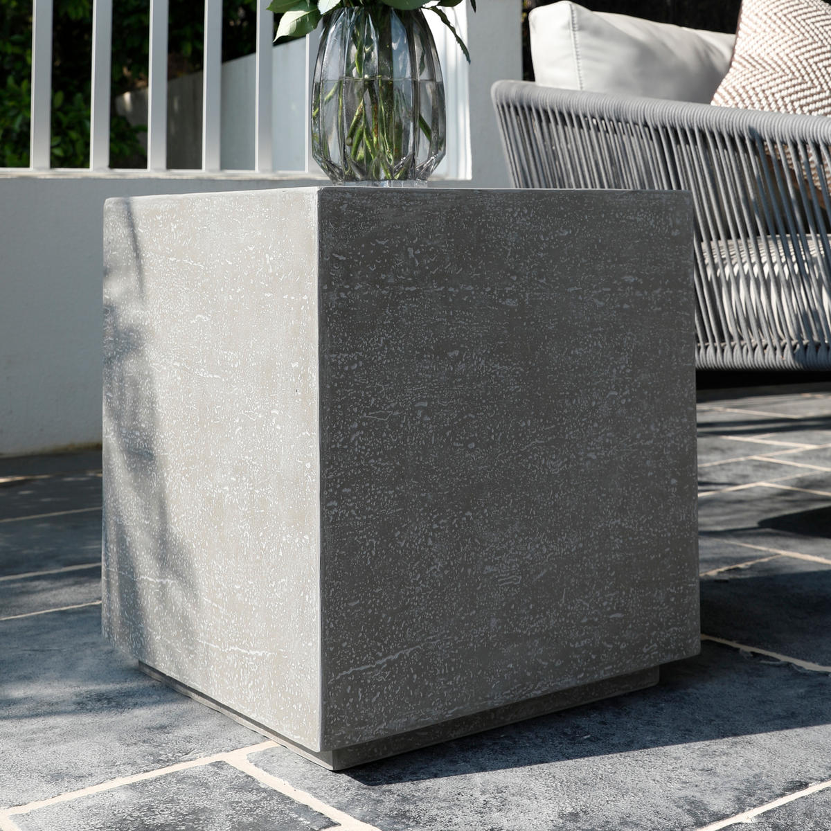 BEISTELLTISCH TEVERE aus GF-Beton, Wetterbeständig, 45x45x51 cm - Grau, Naturmaterialien (45/45/51cm) - Elementi