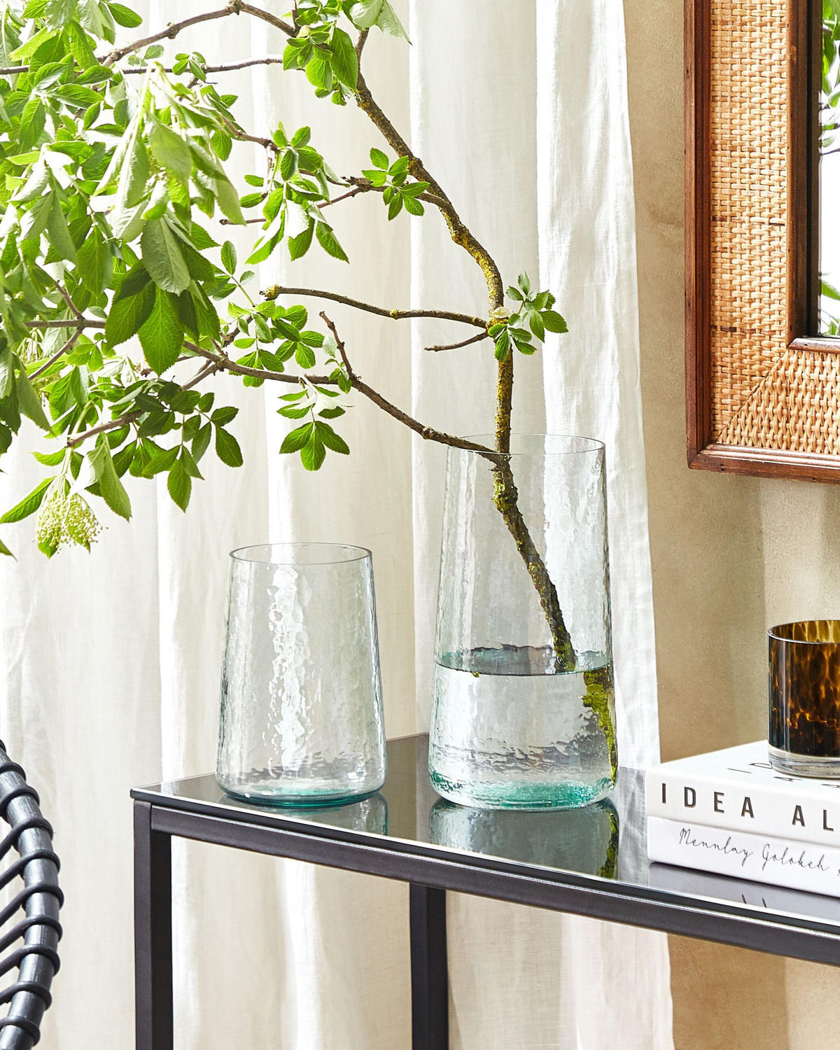 DEKOVASE Glas transparent Kulche - Transparent, Glas (25cm) - Beliani