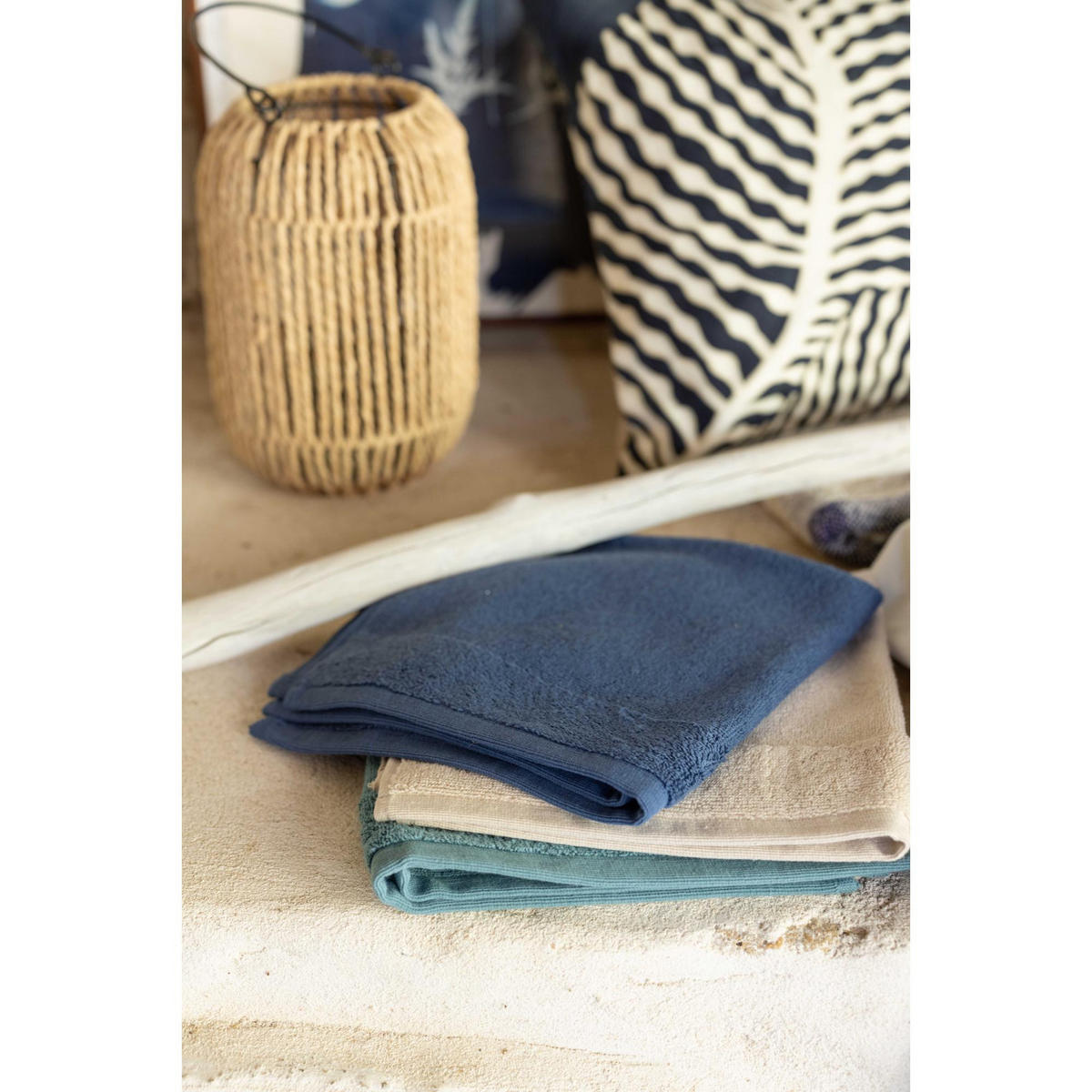 HANDTUCH MIT ÖSE Curl blaßgrün 50 x 50 cm - Hellgrün, Textil (50/50cm) - Winkler