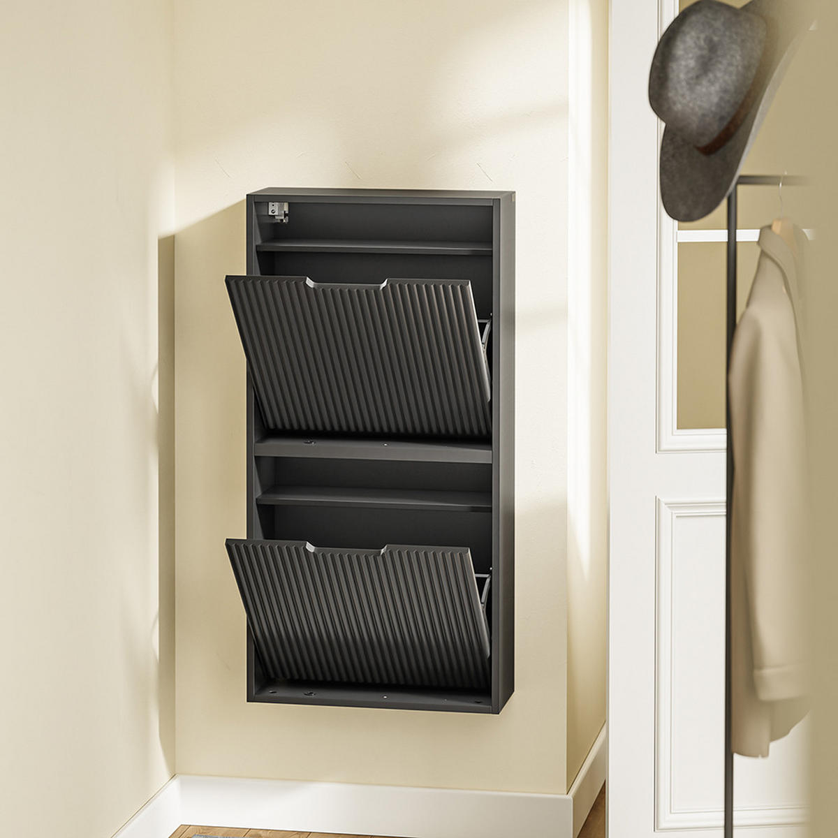 SCHUHSCHRANK mit 2 Türen Schwarz 50x19x100cm Modern - Schwarz, Holzwerkstoff (19/100/50cm) - SoBuy