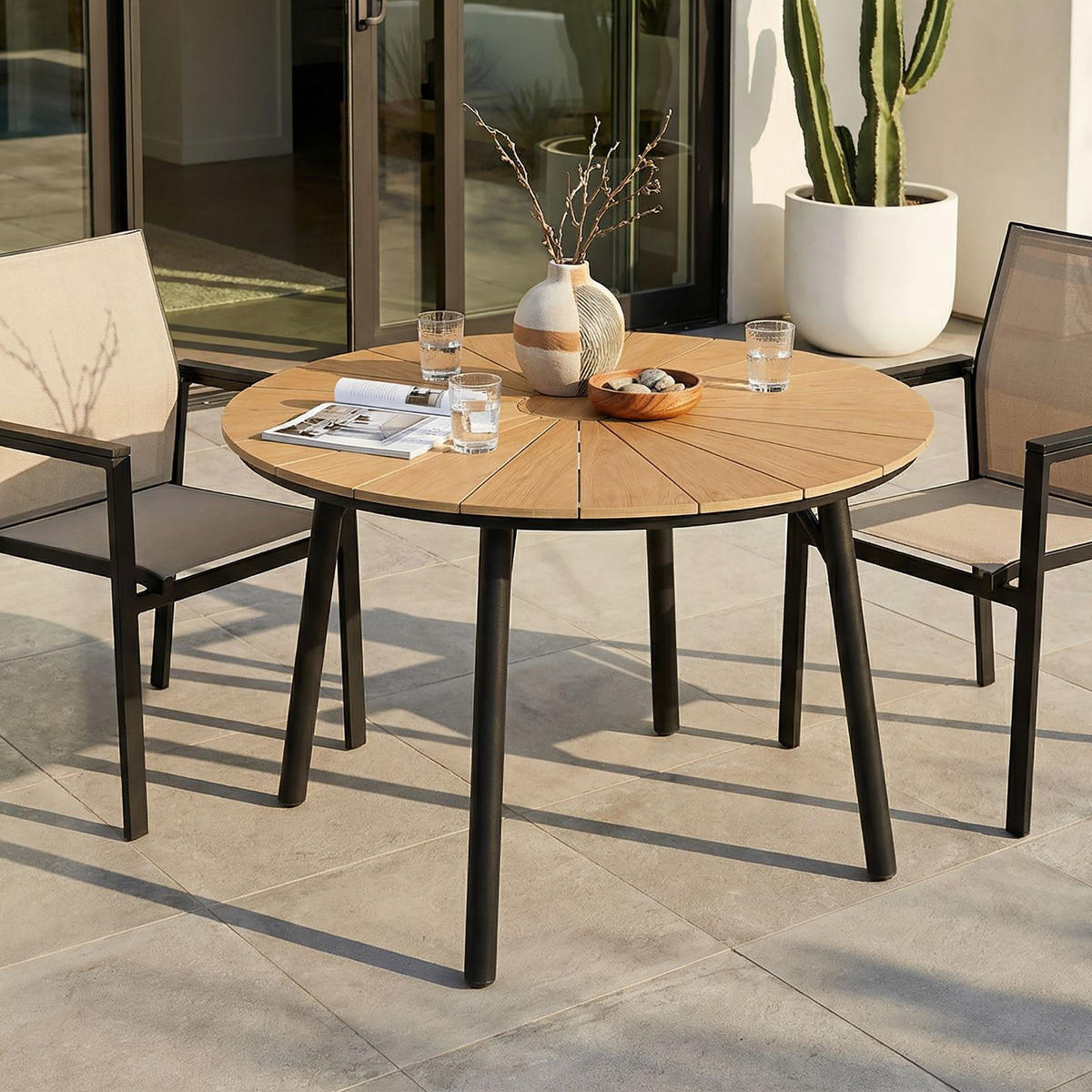 GARTENTISCH AGAPE schwarz/natur - Schwarz/Naturfarben, Metall (120/120/75cm) - IDIMEX