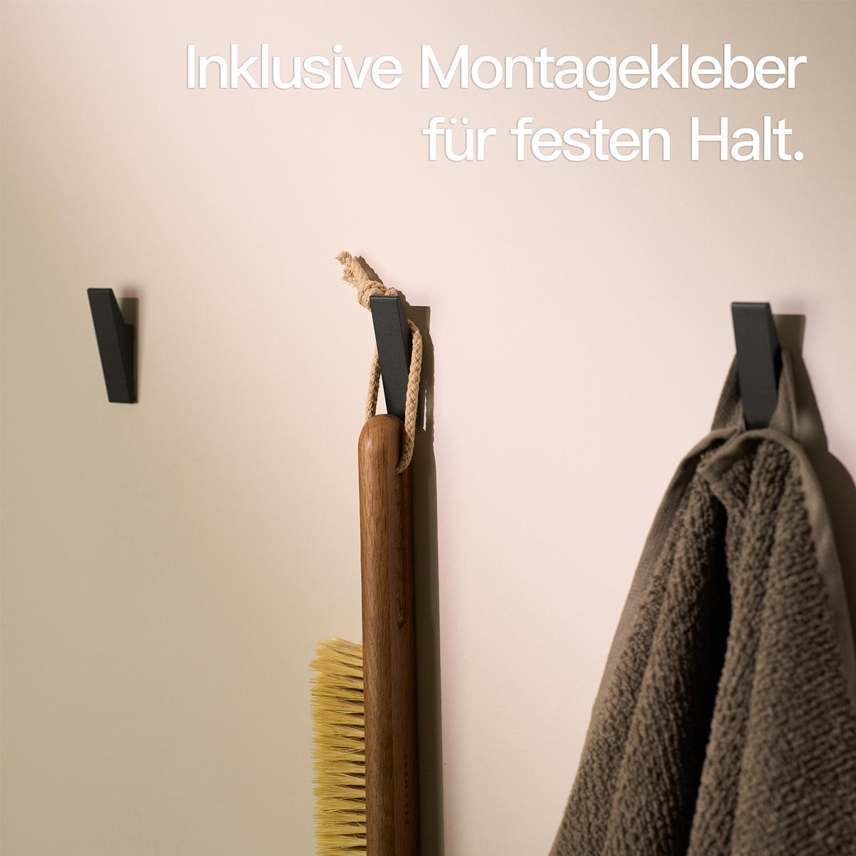 WANDHAKEN OHNE BOHREN Matt Schwarz - Schwarz, Metall (1.7/6.2/1.8cm) - Designfabrik Hamburg