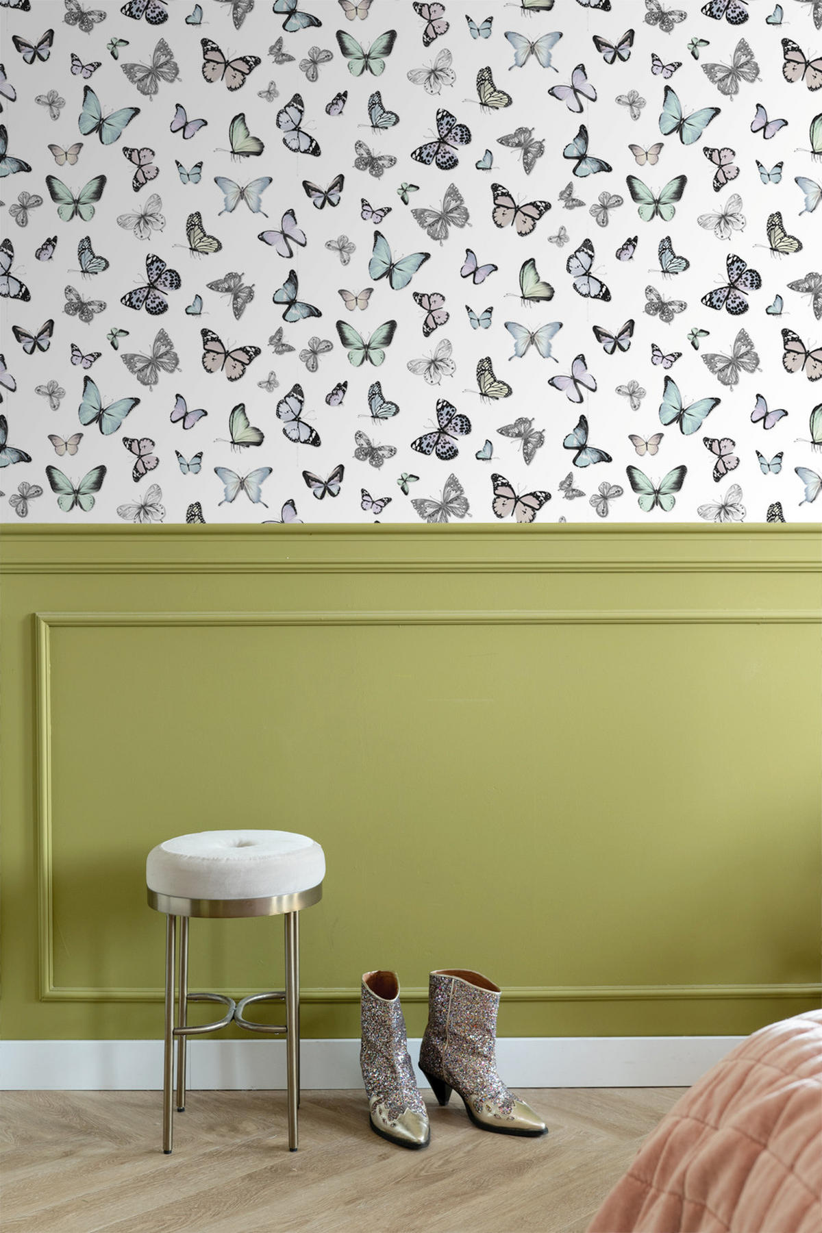TAPETE Schmetterlinge 53 cm x 10.05 m - Lila, Papier (53/1000cm) - ESTAhome