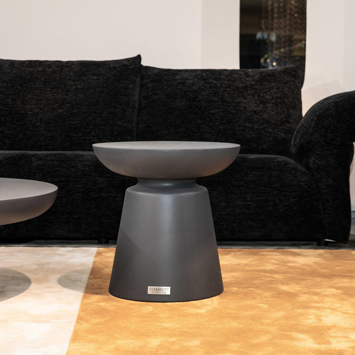 BEISTELLTISCH KYLIX Klein aus Beton 35 x 35 x 46 cm - Schwarz, Naturmaterialien (35/35/47cm) - Elementi
