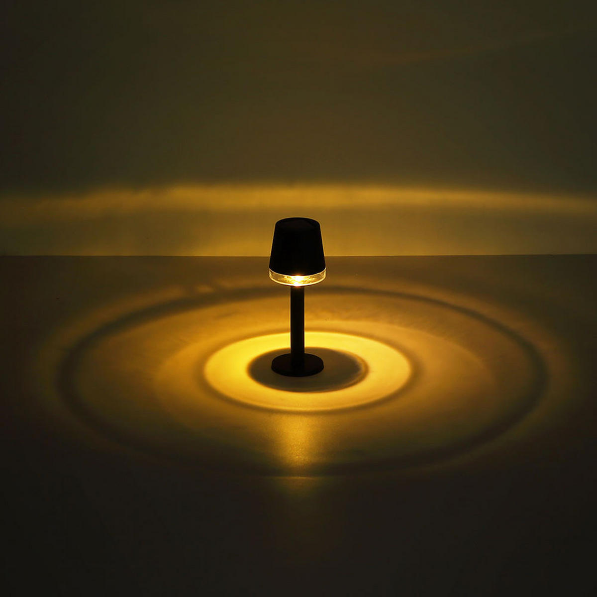 LED AUSSENLEUCHTE Solarleuchte Schwarz - Schwarz, Kunststoff (8/8/21.5cm) - Globo Lighting