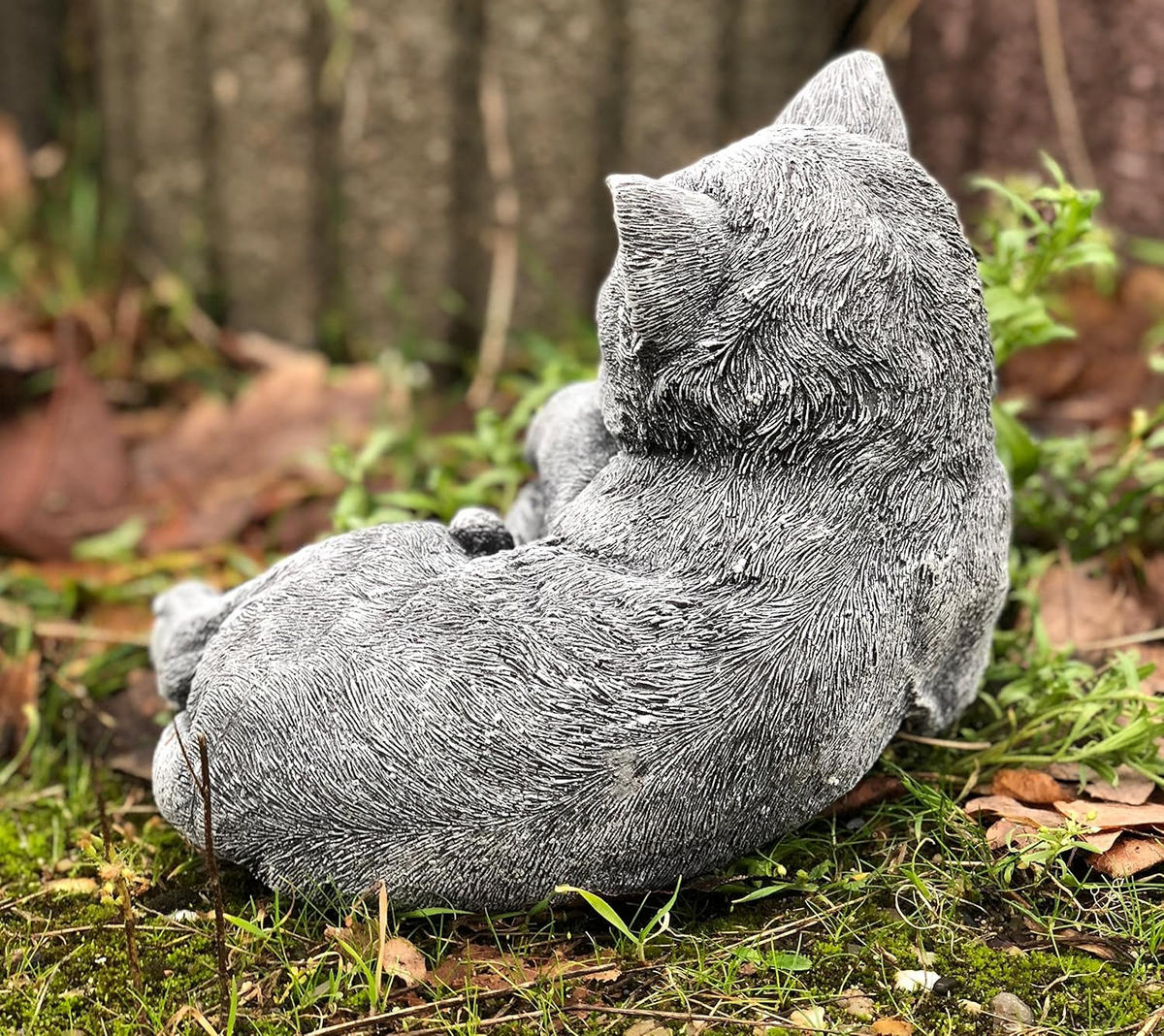 STEINFIGUR Katze Tiffy mit Ball frostfest Steinguss - Grau, Stein (24/16/19cm) - stoneandstyle
