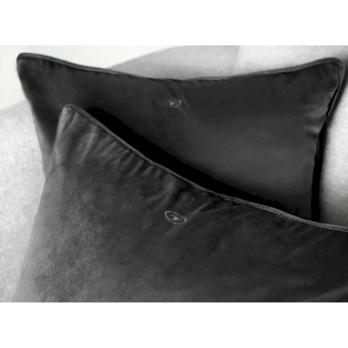 ZIERKISSENHÜLLE VELVET SIGNATURE - Anthrazit, Textil (45/45cm) - Tom Tailor